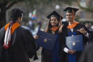 Đời sống du hoc sinh tại Texas có gì?